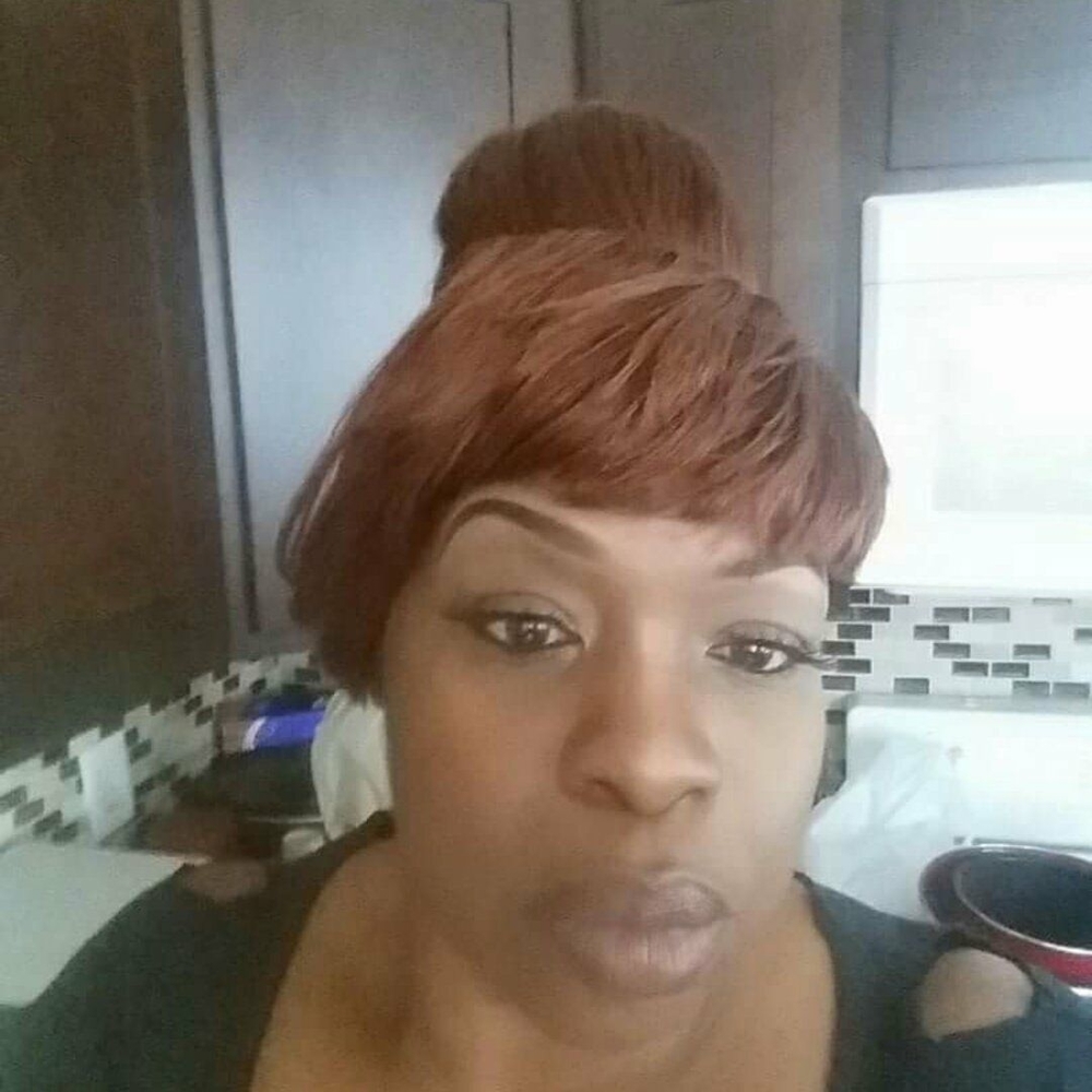 Meet your Posher, Marilyn